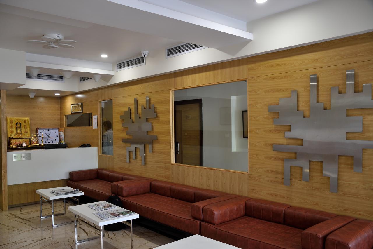 Hotel Laya Inn Ariyalur Exterior photo